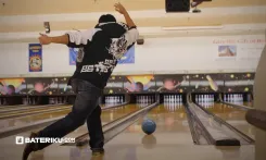 thumbnail_Playing Bowling.webp